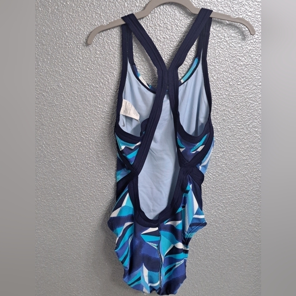 Nike Racerback Swimsuit In Geometric Pattern  Size 4 - Picture 6 of 12
